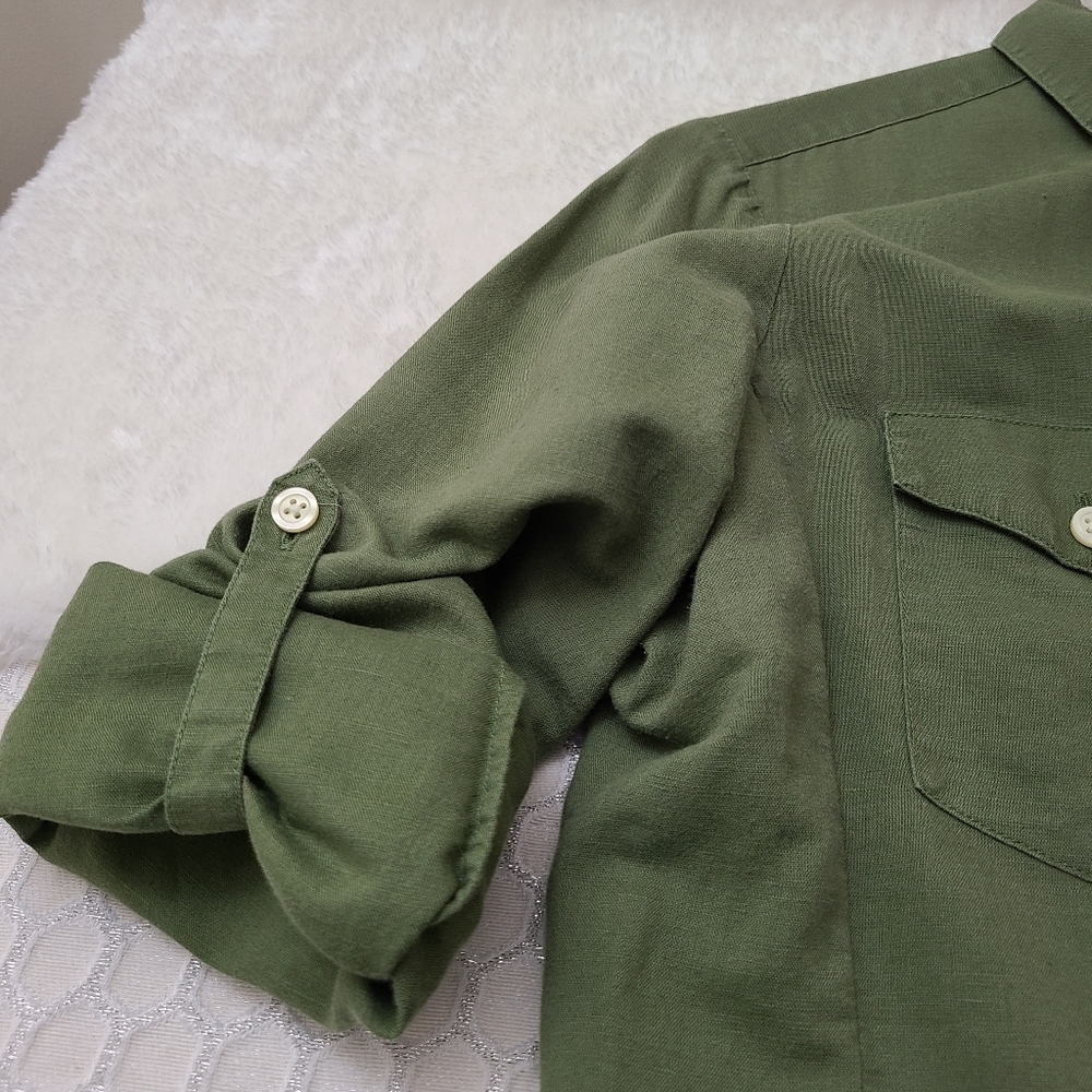 💥40% Off💥 Banana Republic army green button down long sleeve shirt - Picture 5 of 7